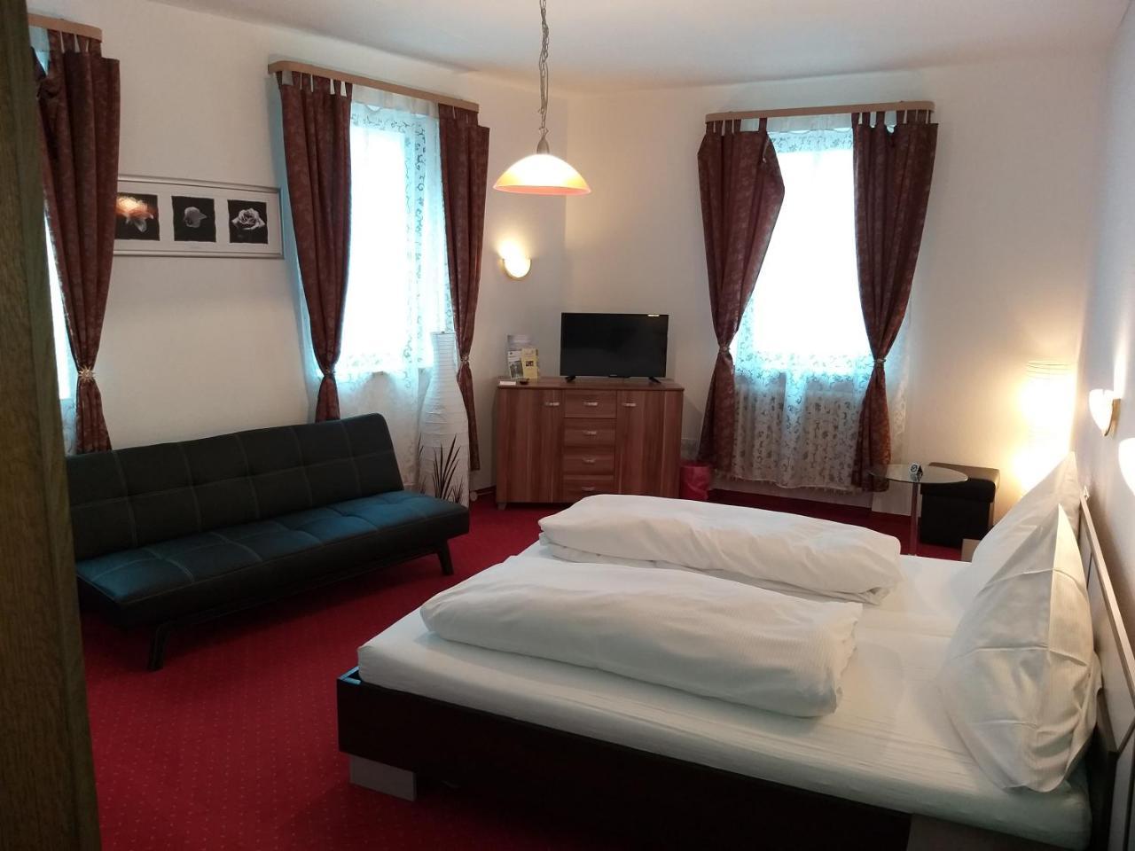 Hotel Sonne Bad Wildbad Εξωτερικό φωτογραφία