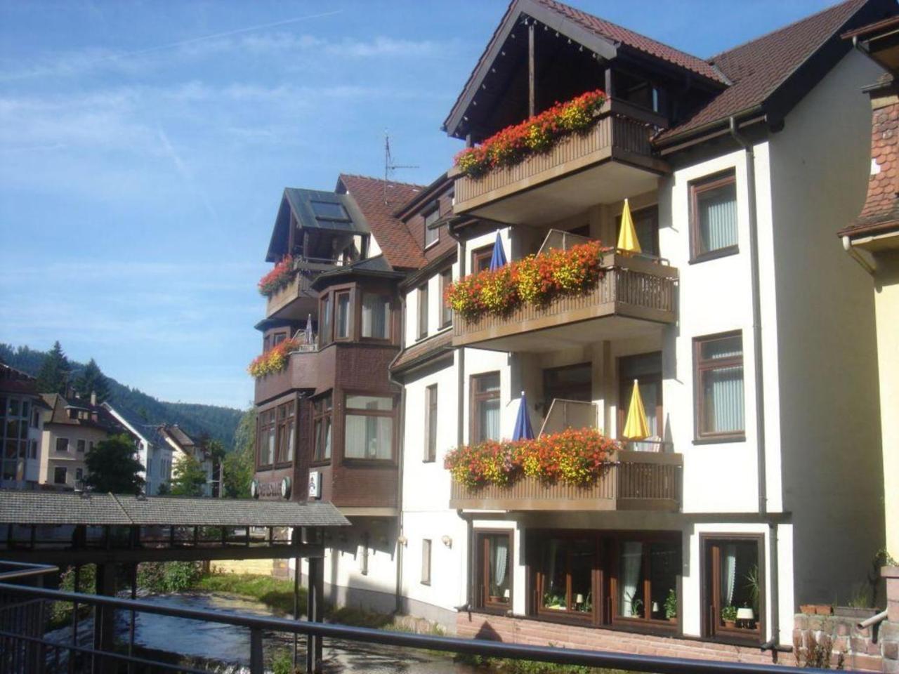 Hotel Sonne Bad Wildbad Εξωτερικό φωτογραφία